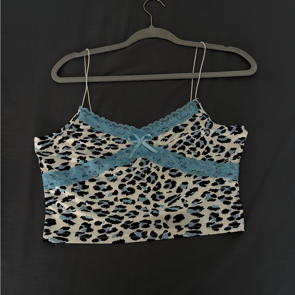 SHEIN Blue Lace Trim Leopard Cami Top